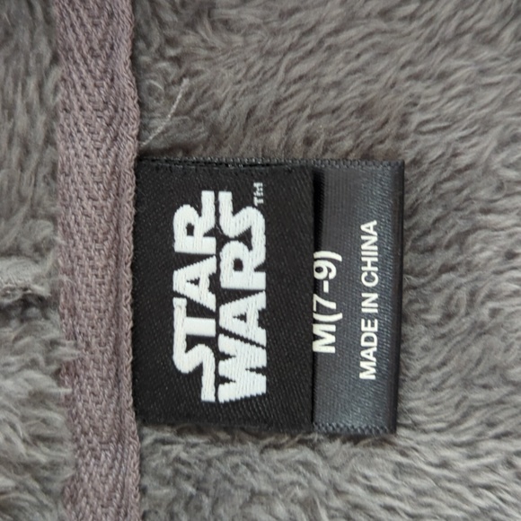 Star Wars Darth Vader soft fleece jacket, full zip hoodie, juniors medium 7-9 - Picture 8 of 9